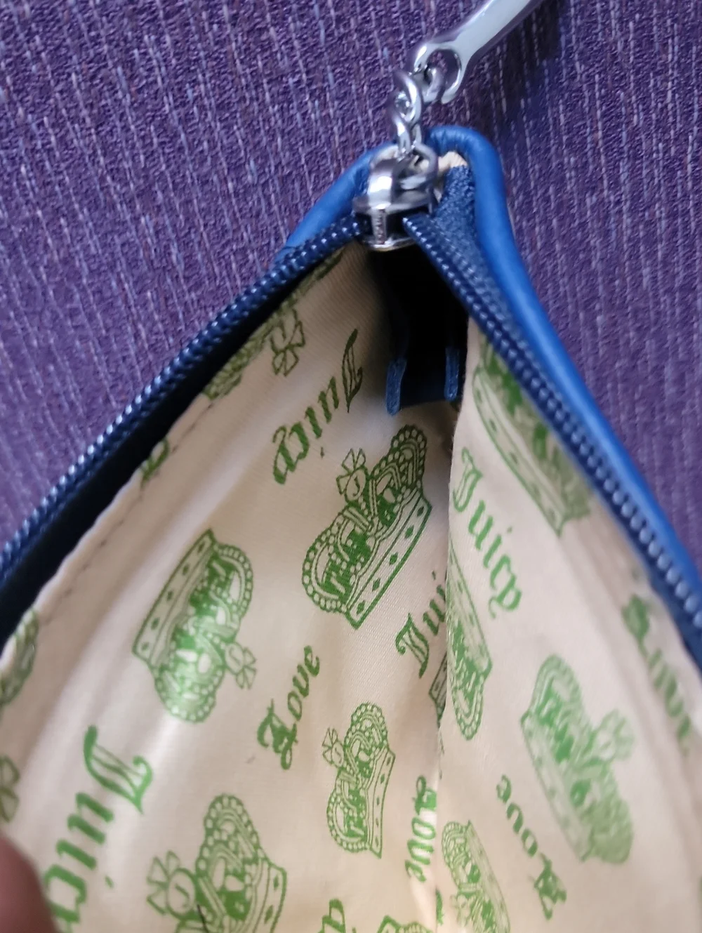 Juicy Couture stylish juicy